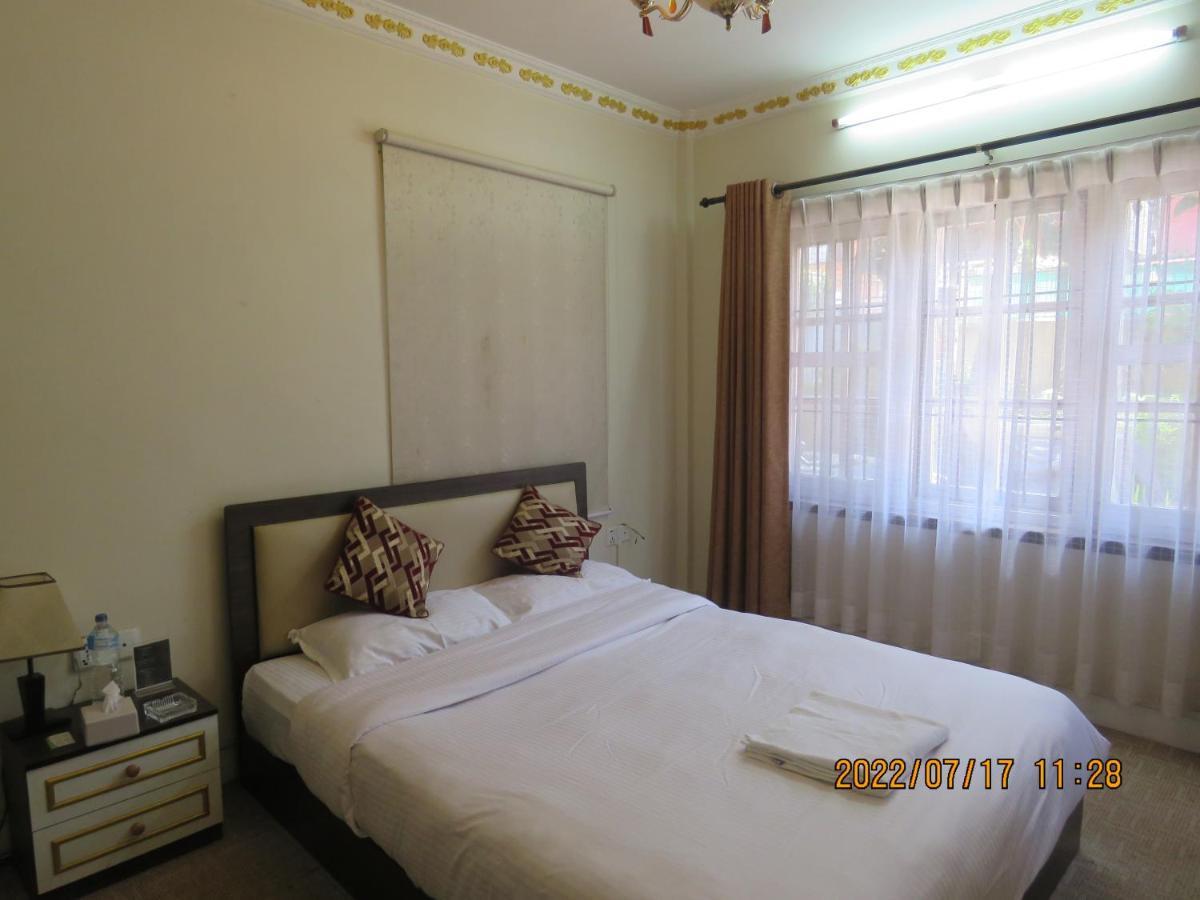 Hidden Leaf Bed & Breakfast Lalitpur Extérieur photo